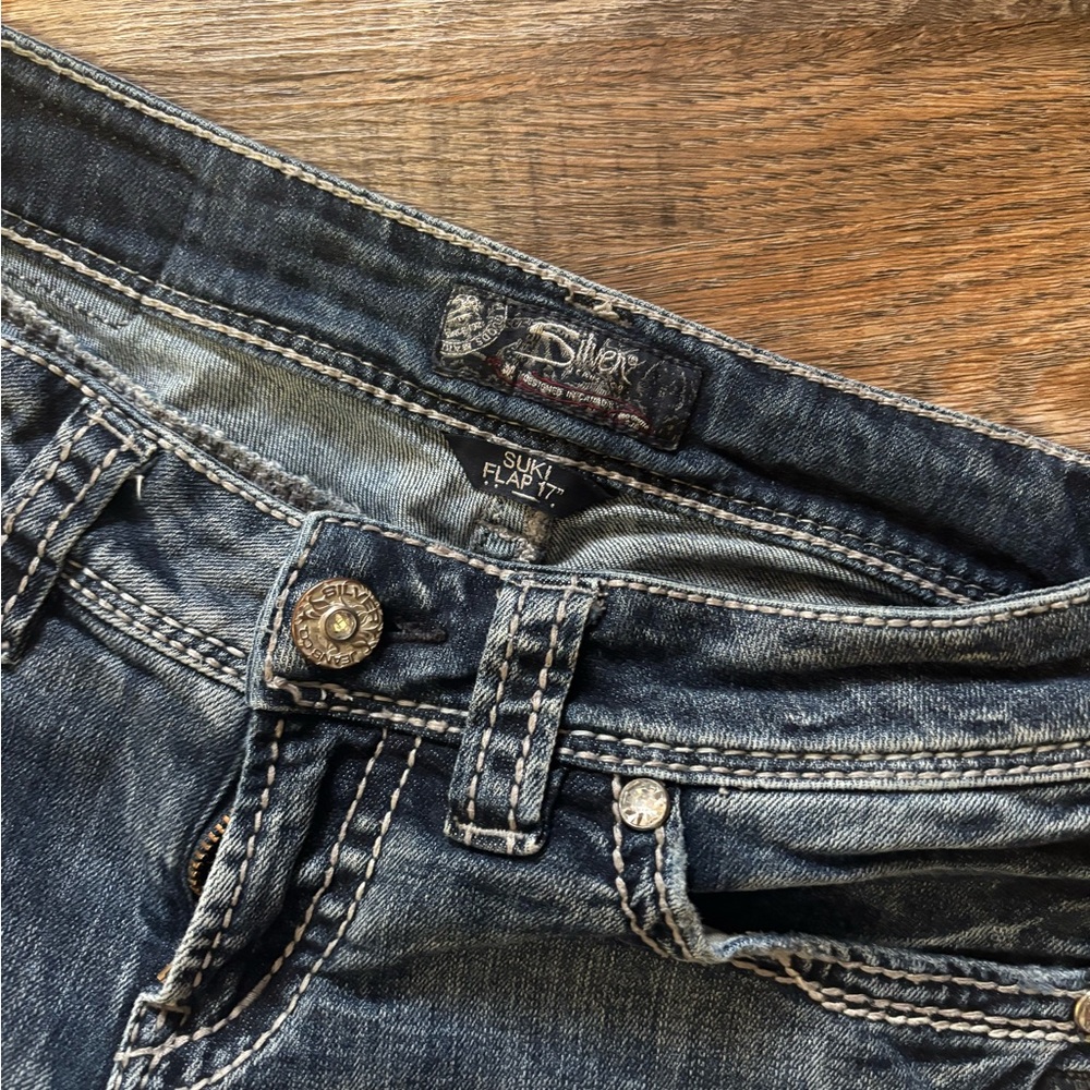 Classic Silver Suki Blue Denim Jeans Size 28 - Picture 8 of 8